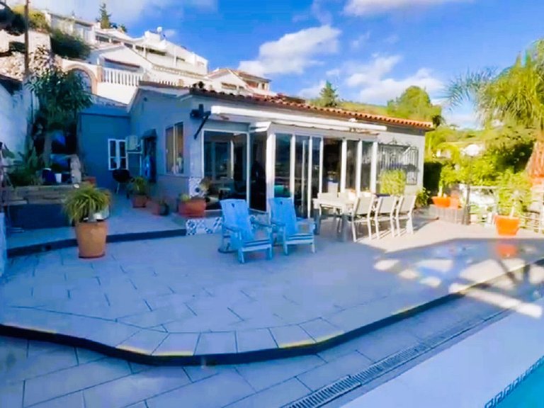 Villa for Sale in Coín, Malaga 26