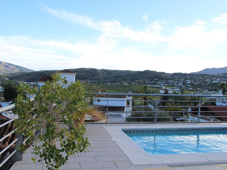 Villa for Sale in Coín, Malaga 8