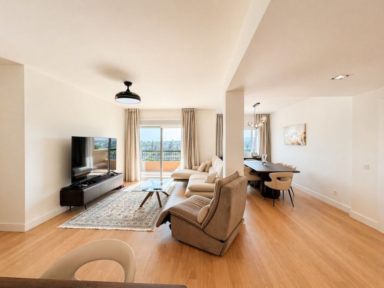 Apartment for Sale in San Pedro De Alcántara, Malaga 5