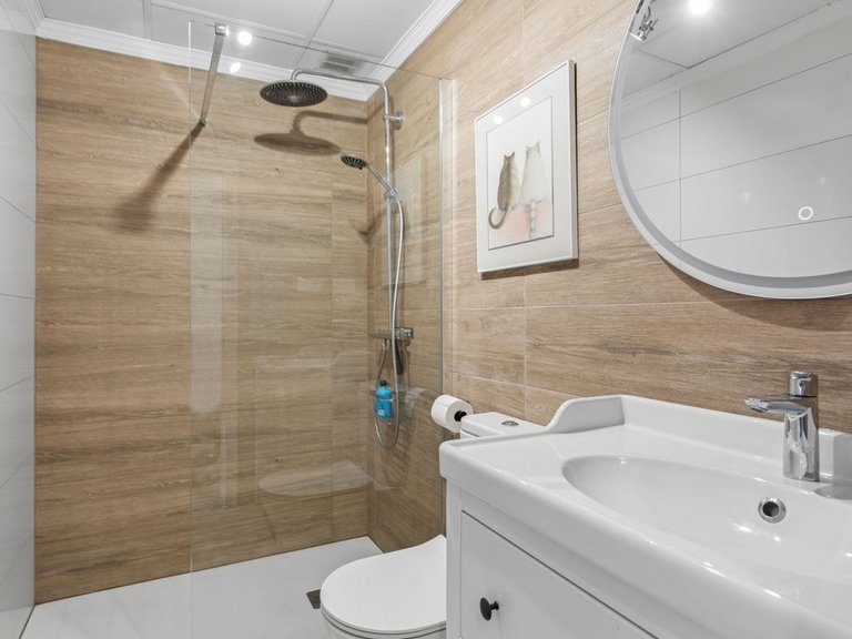 Apartment for Sale in Elviria, Malaga 17
