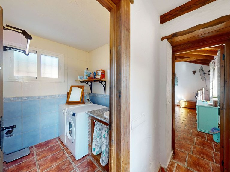 Villa for Sale in Coín, Malaga 18