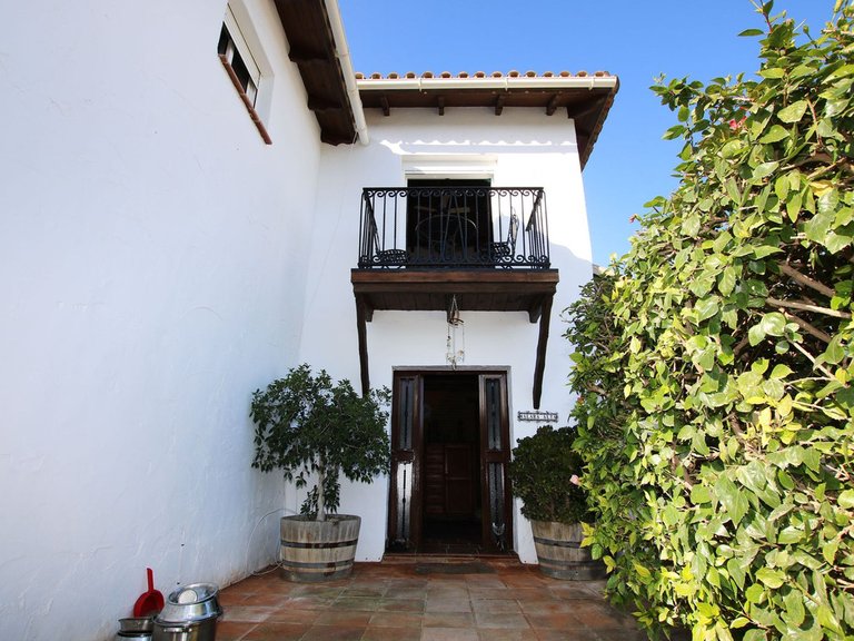 Villa for Sale in Coín, Malaga 3
