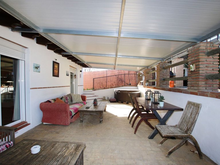 Villa for Sale in Coín, Malaga 39