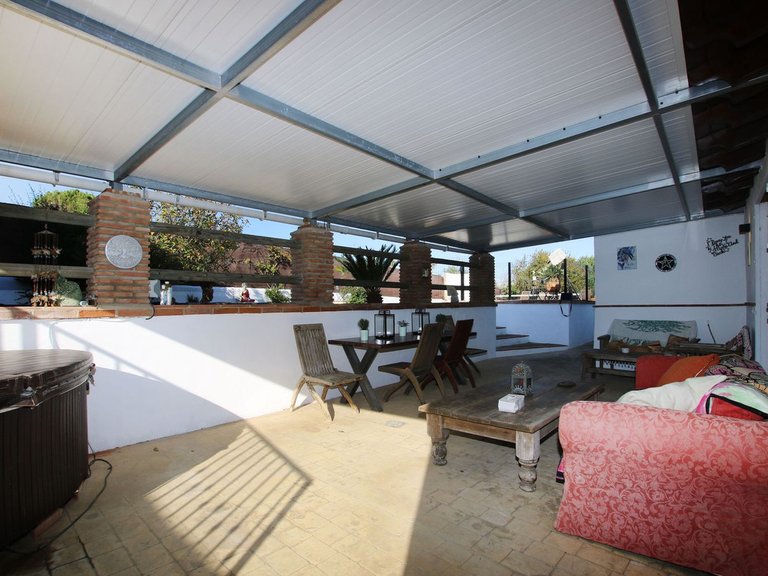 Villa for Sale in Coín, Malaga 41
