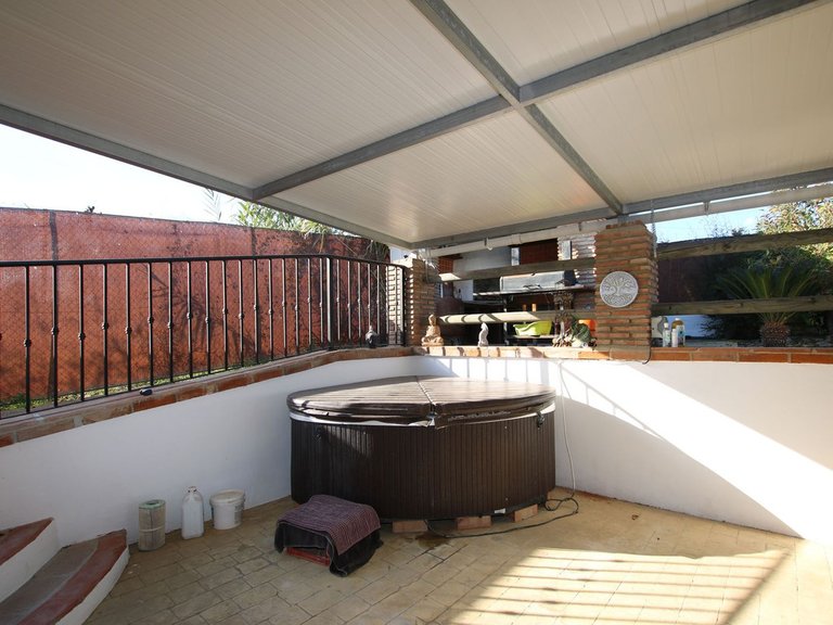 Villa for Sale in Coín, Malaga 42