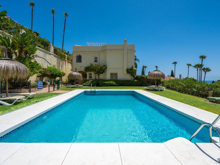 Villa for Sale in La Quinta, Malaga 29