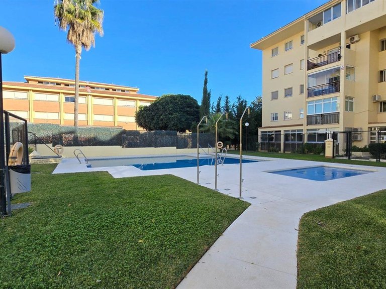 Apartment for Sale in Arroyo De La Miel, Malaga 23