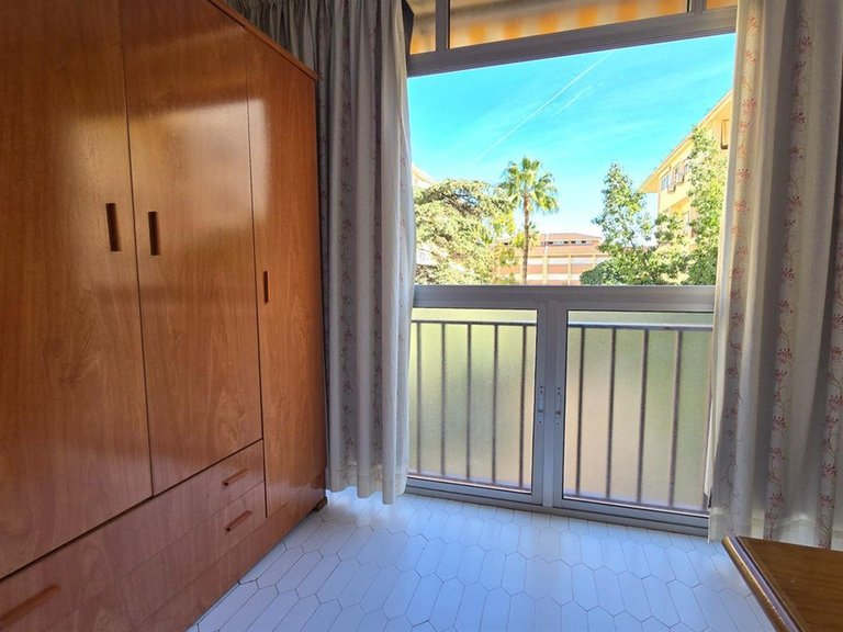 Apartment for Sale in Arroyo De La Miel, Malaga 31