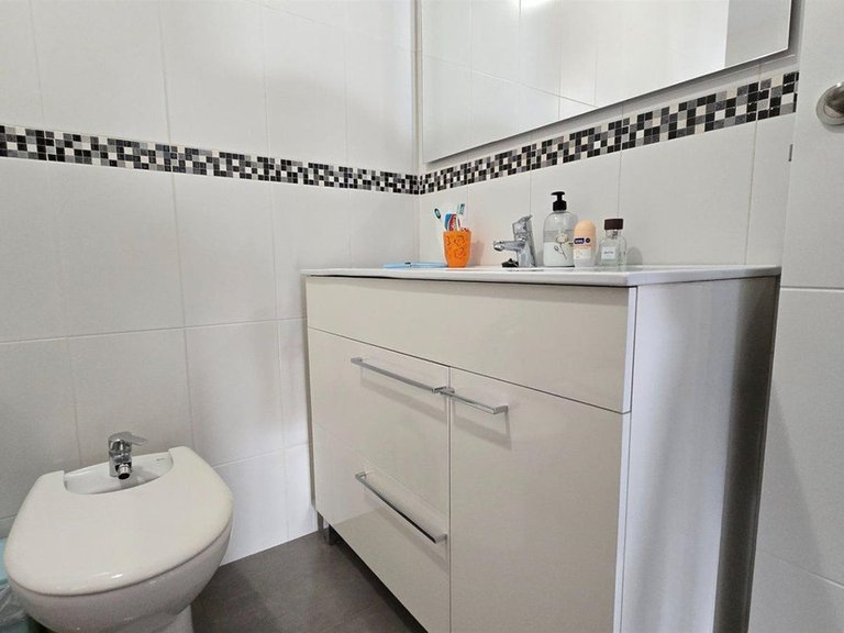 Apartment for Sale in Arroyo De La Miel, Malaga 34
