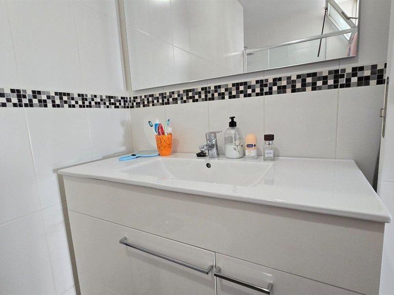 Apartment for Sale in Arroyo De La Miel, Malaga 36