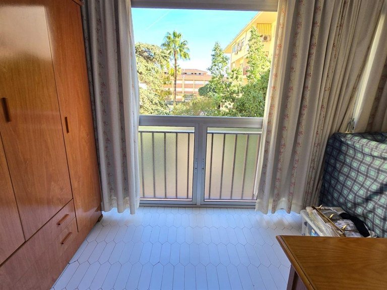 Apartment for Sale in Arroyo De La Miel, Malaga 8
