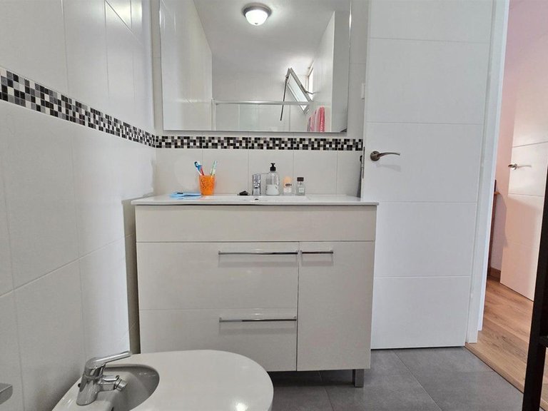 Apartment for Sale in Arroyo De La Miel, Malaga 9