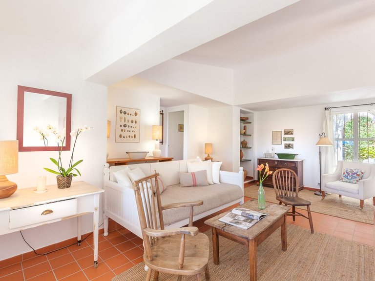 Villa for Sale in Estepona, Malaga 4