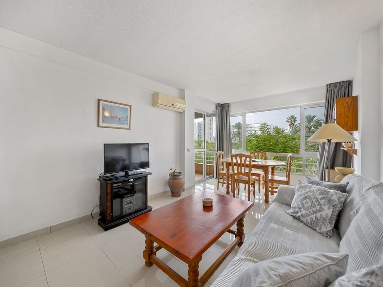 Apartment for Sale in Costa del Sol, Benalmadena Costa, Malaga 3