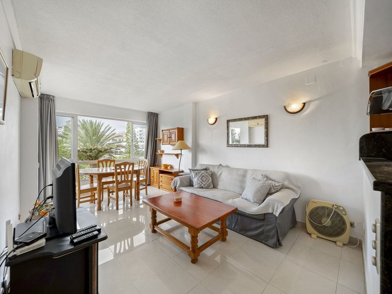 Apartment for Sale in Costa del Sol, Benalmadena Costa, Malaga 6