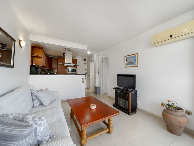 Apartment for Sale in Costa del Sol, Benalmadena Costa, Malaga 7