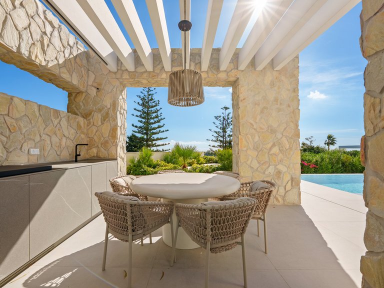 Villa for Sale in Benahavís, Malaga 27