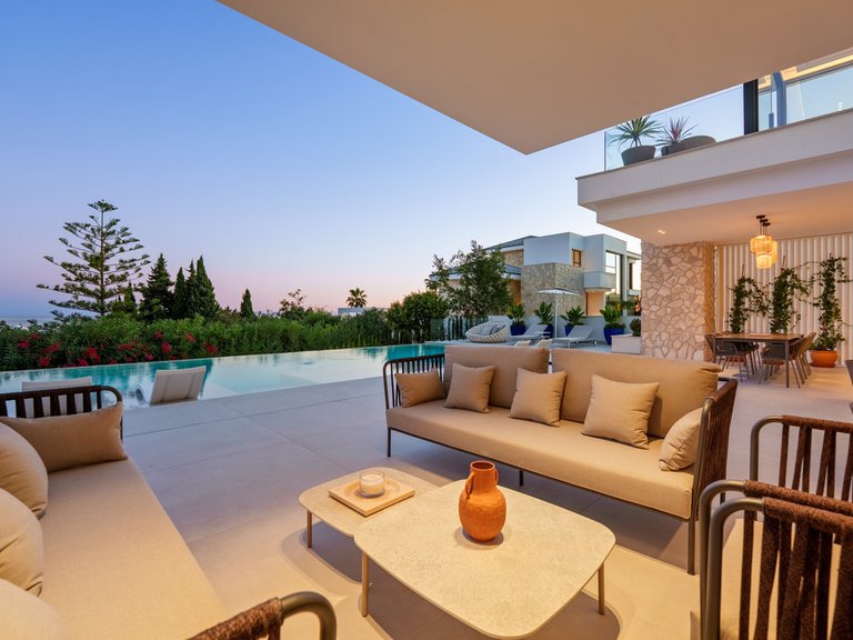Villa for Sale in Benahavís, Malaga 30