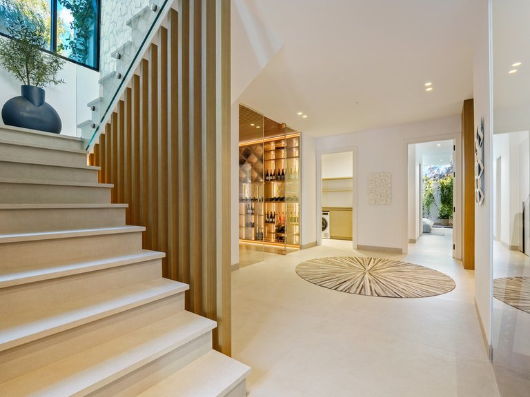 Villa for Sale in Benahavís, Malaga 6