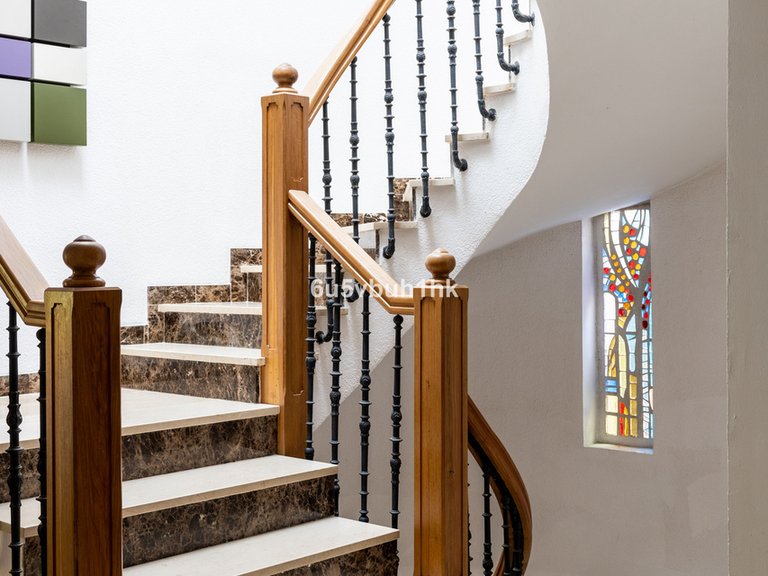 Villa for Sale in El Coto, Malaga 21