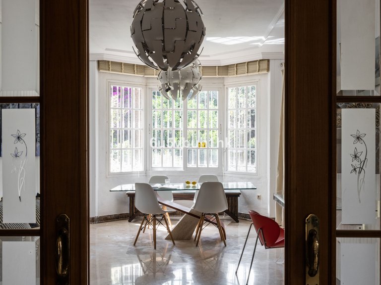 Villa for Sale in El Coto, Malaga 25