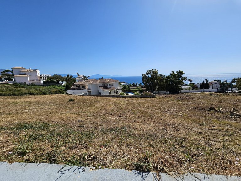 Plot for Sale in Punta Chullera, Malaga 3