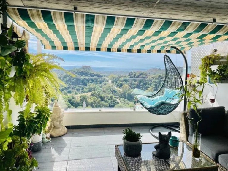 Apartment for Sale in Estepona, Malaga 1