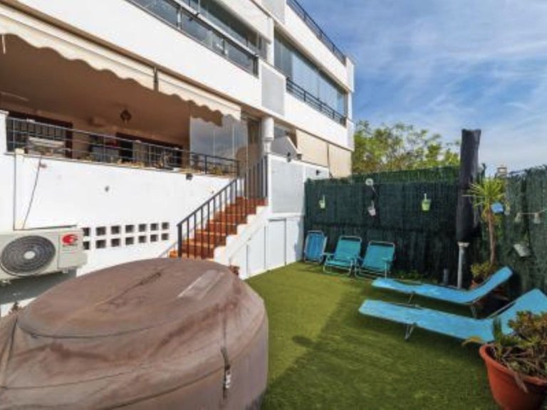 Apartment for Sale in Doña Julia, Malaga 8