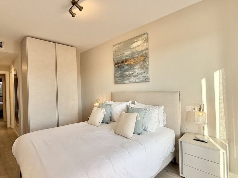 Apartment for Sale in Benahavís, Malaga 24
