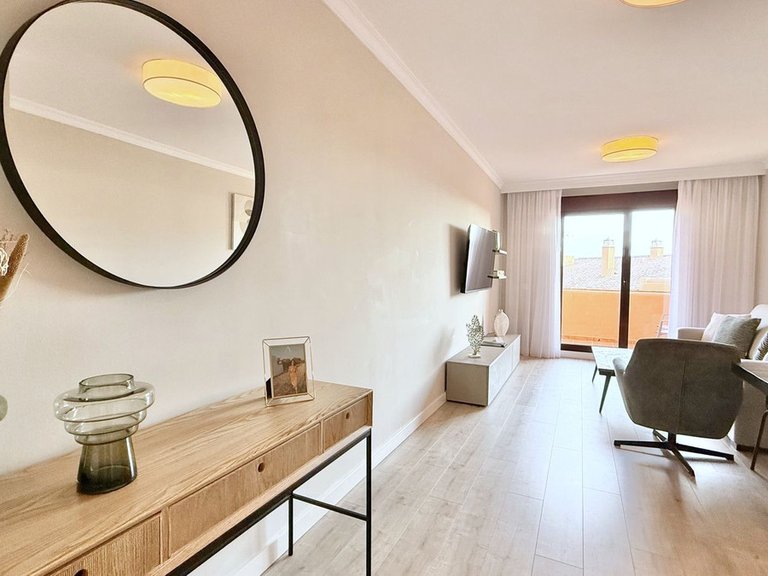 Apartment for Sale in Benahavís, Malaga 6