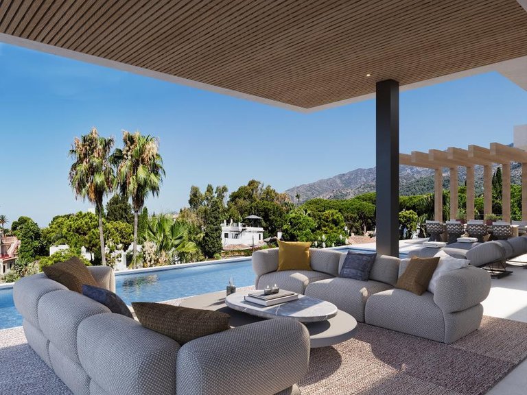 Villa for Sale in The Golden Mile, Malaga 21