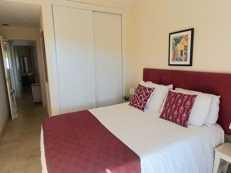 Apartment for Sale in Calanova Golf, Malaga 17