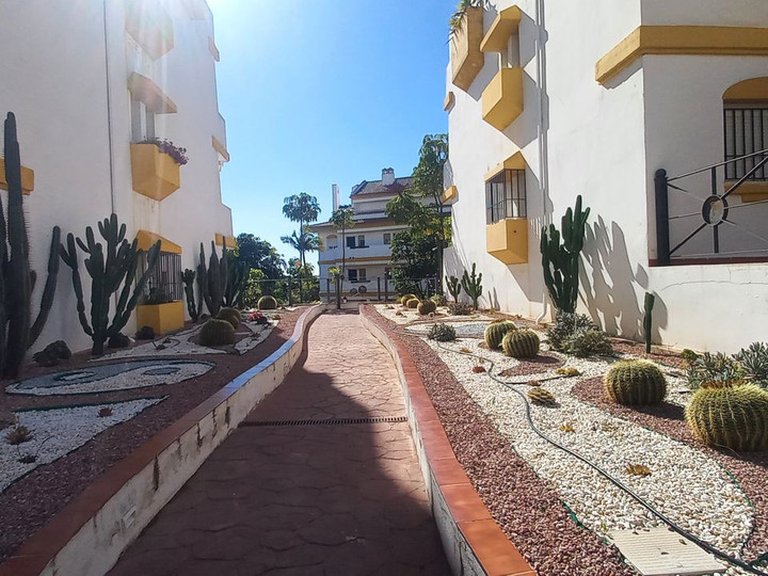Apartment for Sale in Calanova Golf, Malaga 23
