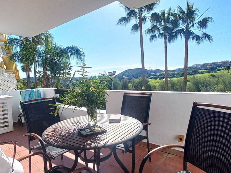 Apartment for Sale in Calanova Golf, Malaga 5