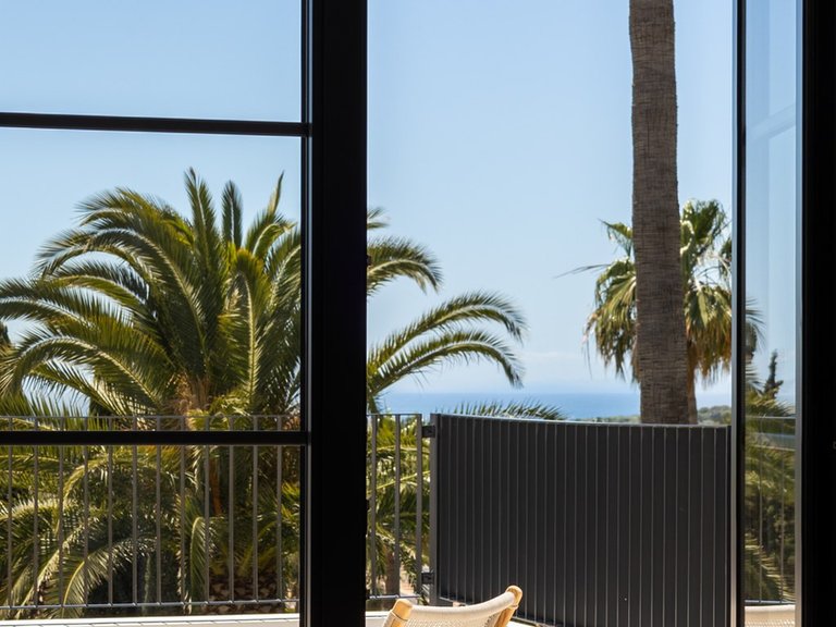 Villa for Sale in Benahavís, Malaga 38