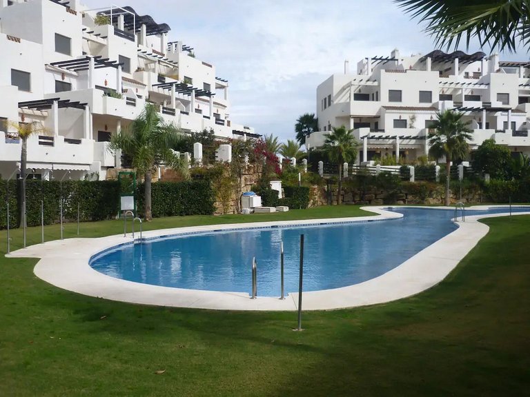 Apartment for Sale in New Golden Mile, Malaga 2