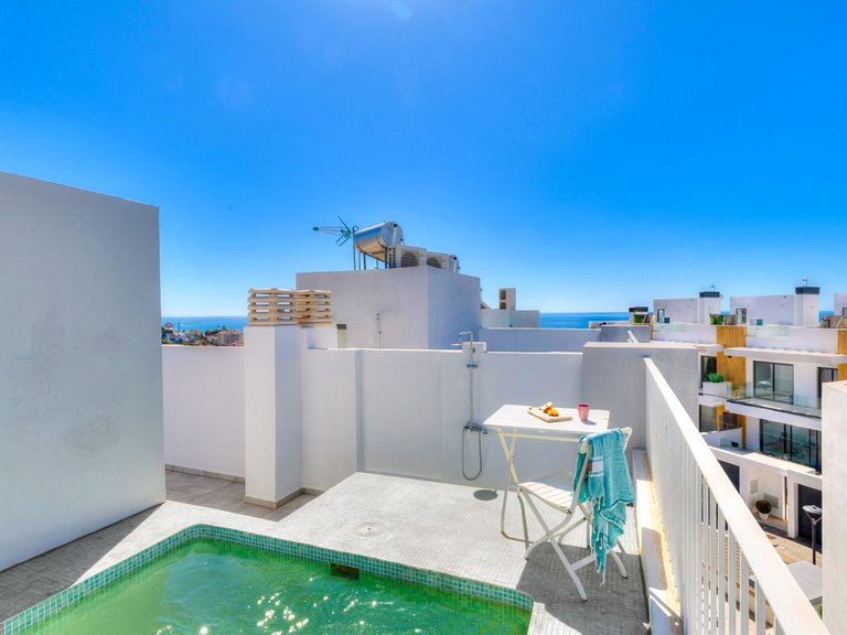 Villa for Sale in Fuengirola, Malaga 3