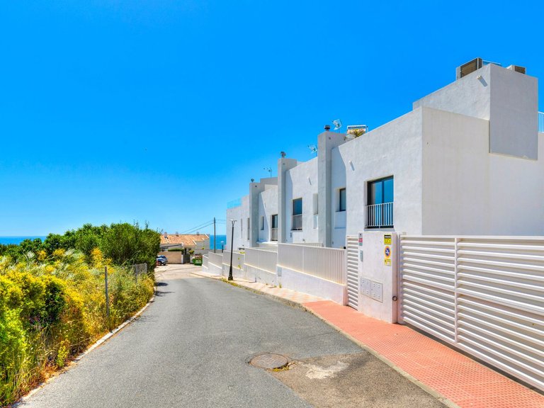 Villa for Sale in Fuengirola, Malaga 36