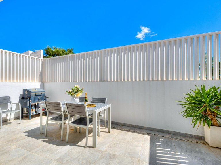 Villa for Sale in Fuengirola, Malaga 6