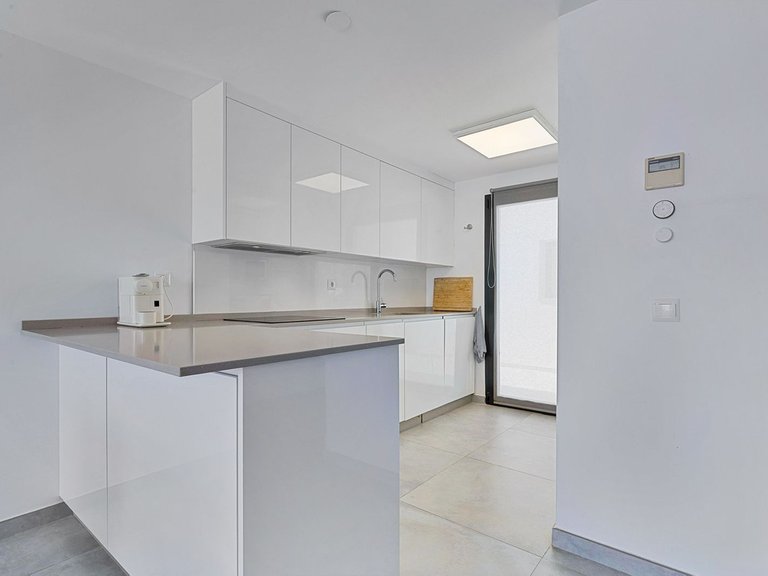 Villa for Sale in Fuengirola, Malaga 8
