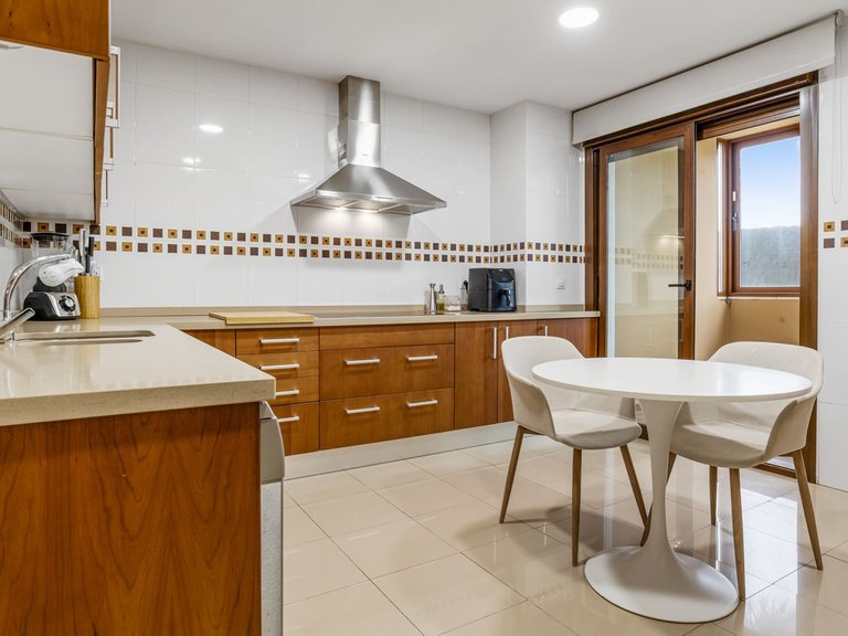 Apartment for Sale in The Golden Mile, Malaga 13