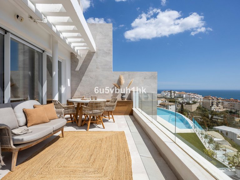 Apartment for Sale in Benalmadena, Malaga 26