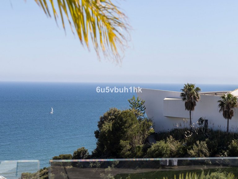 Apartment for Sale in Benalmadena, Malaga 28