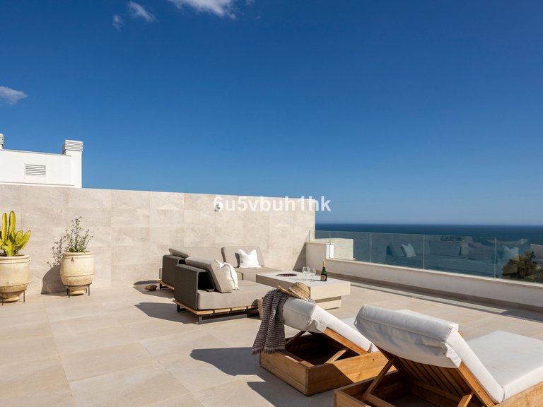 Apartment for Sale in Benalmadena, Malaga 3