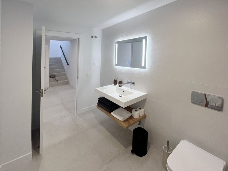 Villa for Sale in El Chaparral, Malaga 19