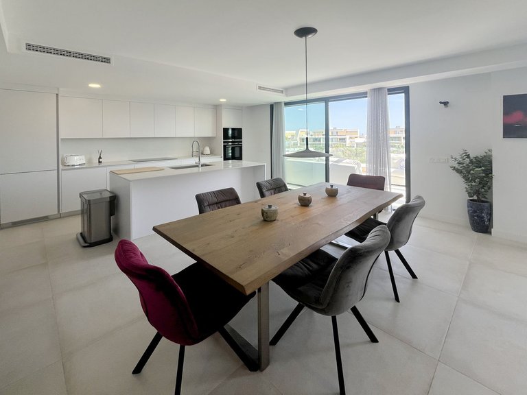 Villa for Sale in El Chaparral, Malaga 4