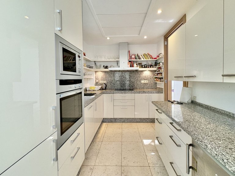 Apartment for Sale in Altos De Los Monteros, Malaga 3