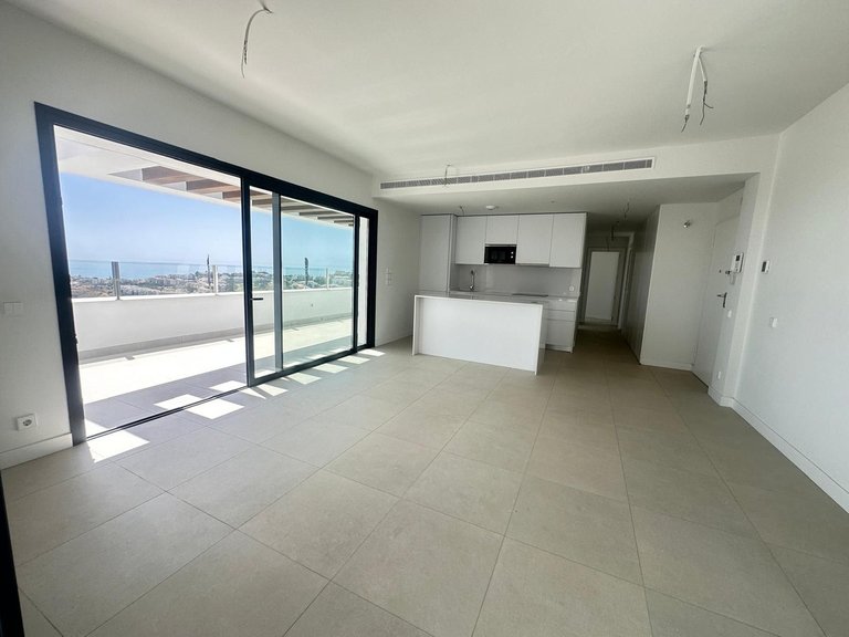 Apartment for Sale in Calanova Golf, Malaga 16