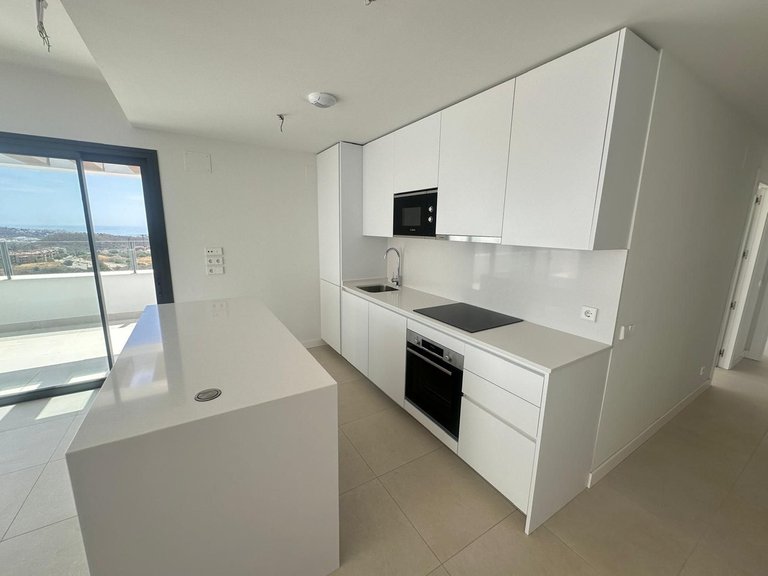 Apartment for Sale in Calanova Golf, Malaga 4