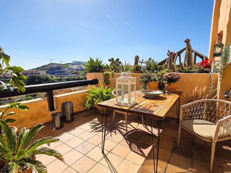 Apartment for Sale in La Duquesa, Malaga 18